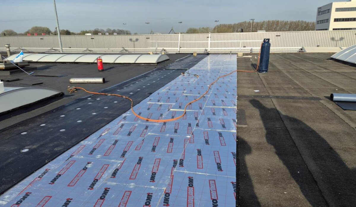 Dakisolatie met PIR-platen