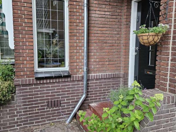 Zinken regenbuizen - foto 1